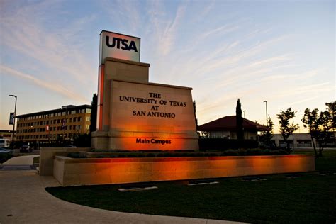 contact  utsa facilities