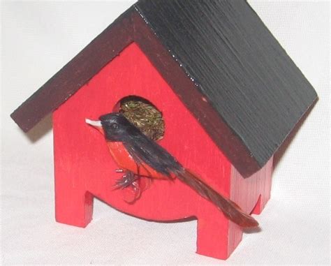 miniature birdhouse red robin hand painted country decor bird houses feeders