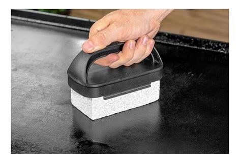 blackstone  griddle cleaning kit  piece  sutherlands