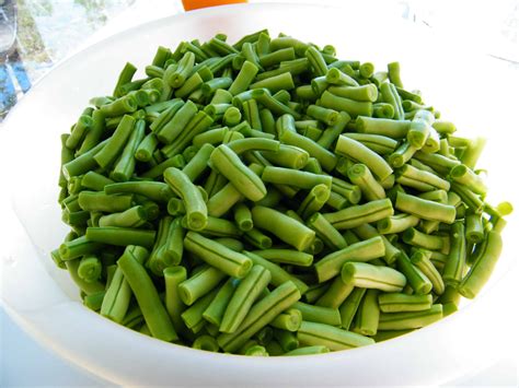 home canned green beans   easy steps simple family preparedness