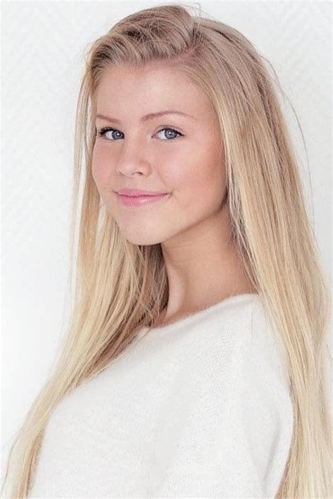 Aurora Mohn Stuedahl Sexyhair