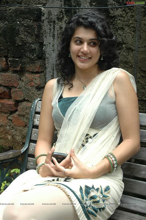 wallpaper world tapasee pannu white saree and black blouse hot images