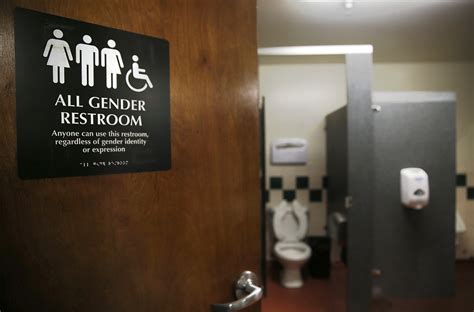 Gotta Go Single Stall Unisex Restrooms May Become Law In S F Sfgate