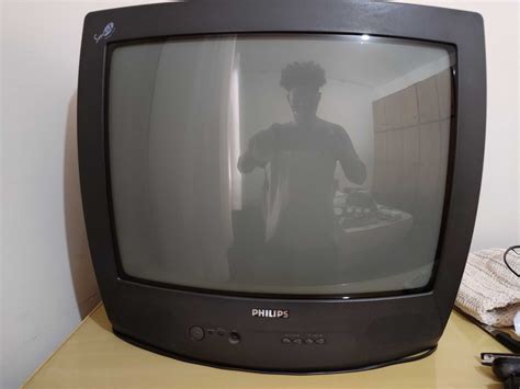 tv televisao de tubo  polegadas philips ptar preto