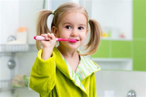 ways   kids   brush  teeth  minutes  mom