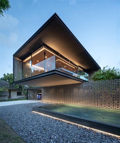 lighting   important design feature   modern house