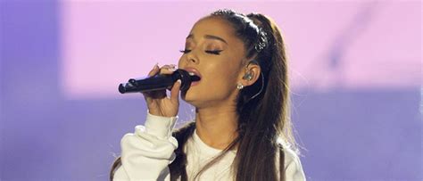 Ariana Grande Suffering From Ptsd After Manchester Attack