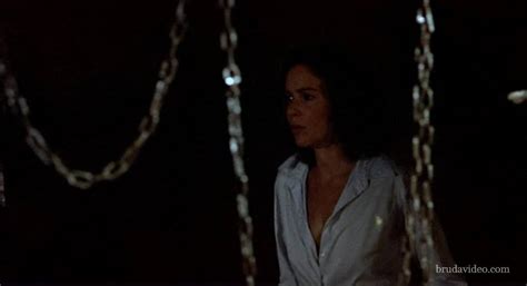 naked jennifer grey in tales from the crypt presents ritual