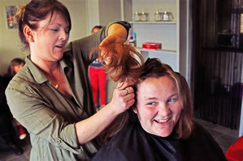 Look Anglesey Woman S Close Shave In Memory Of Pal Ben Calveley