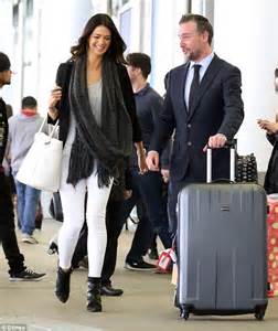 The Bachelor S Emily Simms Arrives In Sydney After Walking
