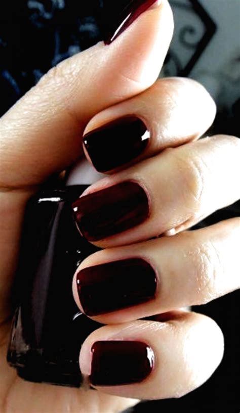 Top 10 Fall Nails Colors For Fair Skin Nails Design Fall In 2021