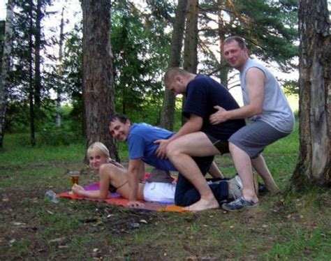 this is how russians experience the outdoors 47 pics