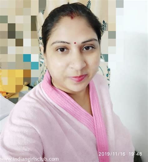 big boob desi milf aunty urvashi bathroom nudes indian