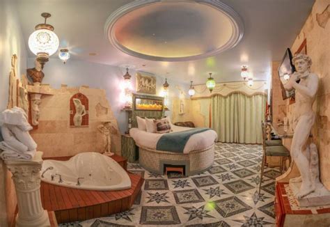 12 awesome fantasy and themed adult hotel rooms