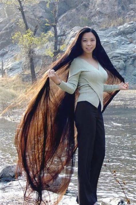 Omegaart Wanita Wanita Cantik Alami Dengan Rambut Terurai Panjang