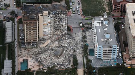 dead   unaccounted   building collapse  surfside florida officials