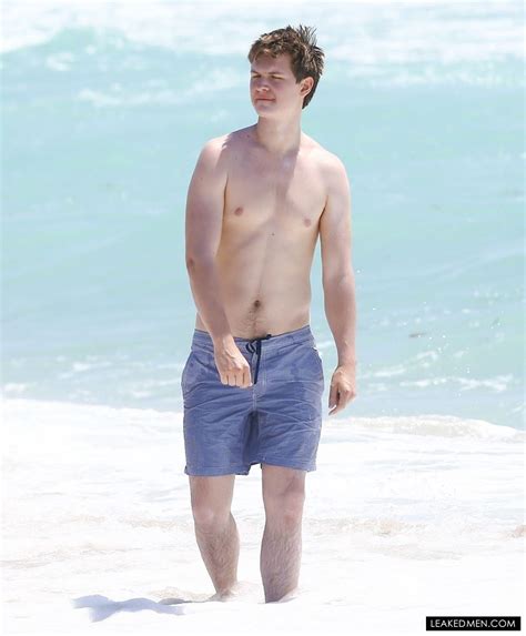 ansel elgort penis pics and leaked nsfw videos 2020