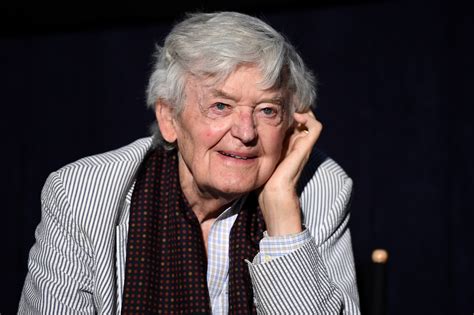 hal holbrook venerated actor  embodied mark twain dead