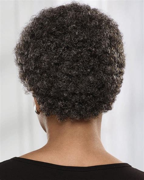 fabulous short afro wigs full of volume and tight natural