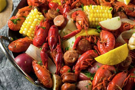 classic louisiana crawfish recipes   crawfish season lent