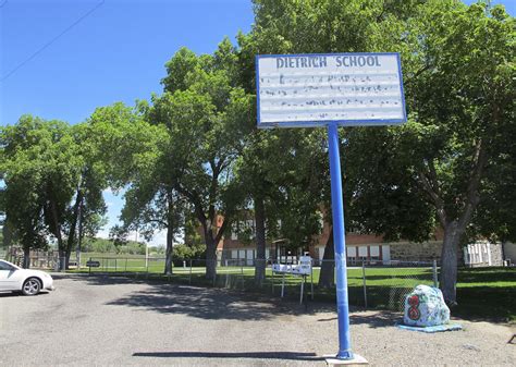 School Collected Evidence Before Alerting Authorities In