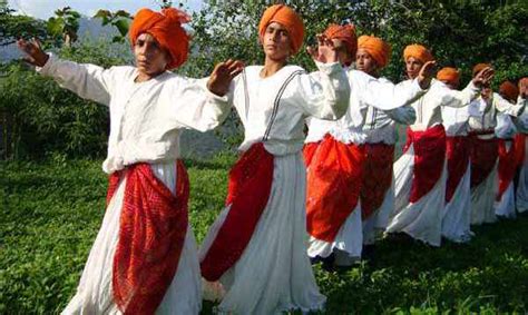 Popular Folk Dances Of Jammu And Kashmir Mythical India