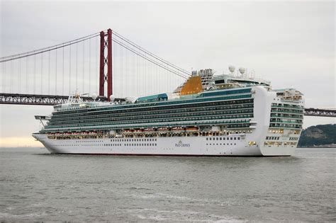 p  cruises ship ventura