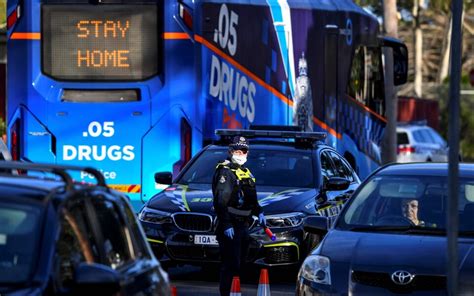 Police Set Up Checkpoints Across Melbourne As Quarantine Hotel Sex