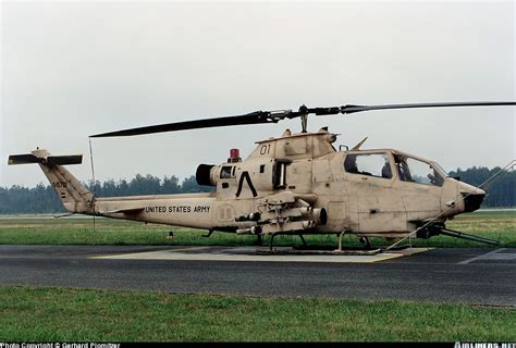 Bell Ah 1f Cobra 209 Usa Army Aviation Photo 0497744