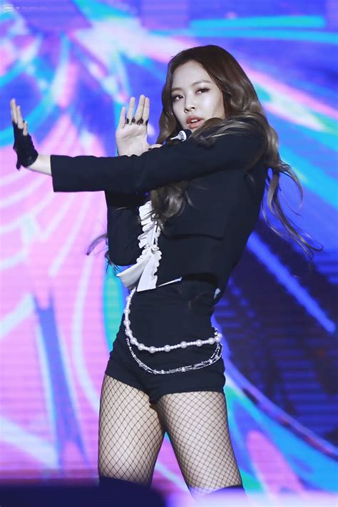 13 Hd Photos Of Blackpink S Jennie In Stockings That Will Stop Your