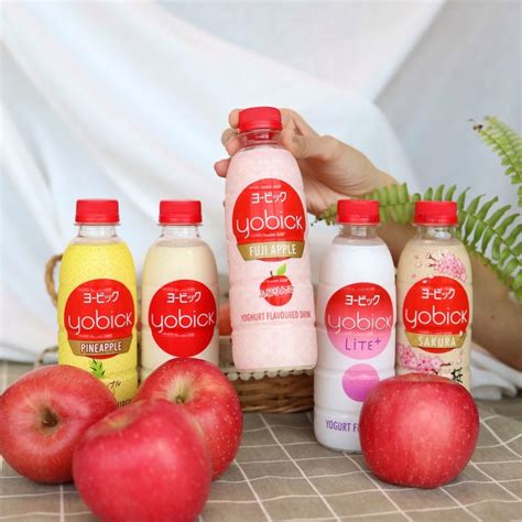 yobick   japanese yogurt drink  limited edition fuji apple    eleven