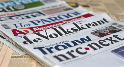 dagbladen verliezen papieren abonnees maar winnen digitale lezers nrc