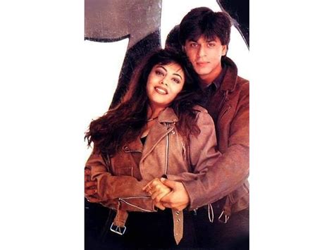 Major Throwback When Shah Rukh Khan And Gauri Khan Posed Together For