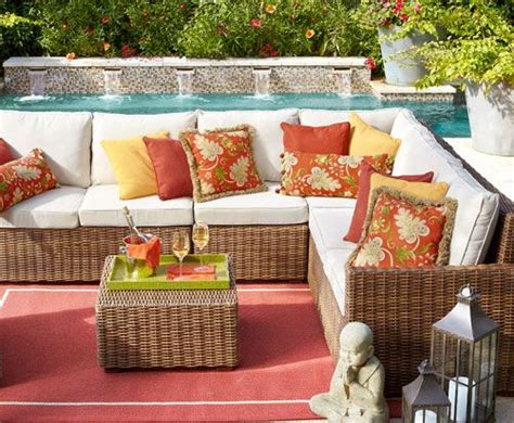 loving  colors   patio set  angelique cushion