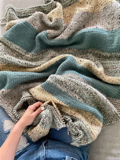 knit  beginner blanket lion brand woolwich afghan iknits