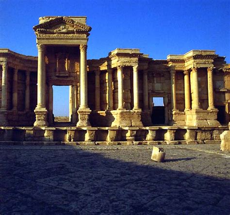 palmira syria siria theatres amphitheatres stadiums odeons