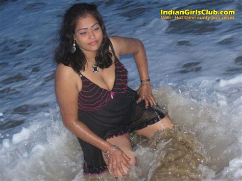 tamil aunty beach pics 5 indian girls club nude indian girls and hot sexy indian babes