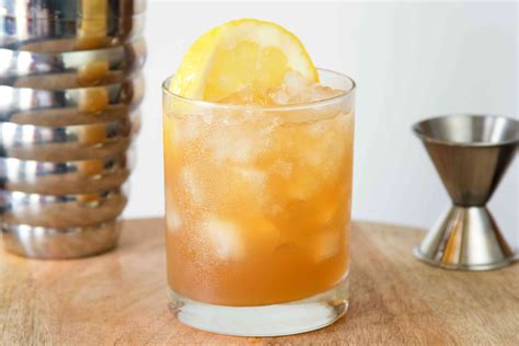20 Peachy Cocktail Recipes You Can T Miss