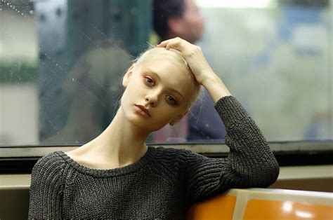 나스티아 쿠사키나 Nastya Kusakina 러시아 모델 러시아 미녀 자연스러운 네츄럴 메이크업 투톤 헤어스타일 네이버 블로그