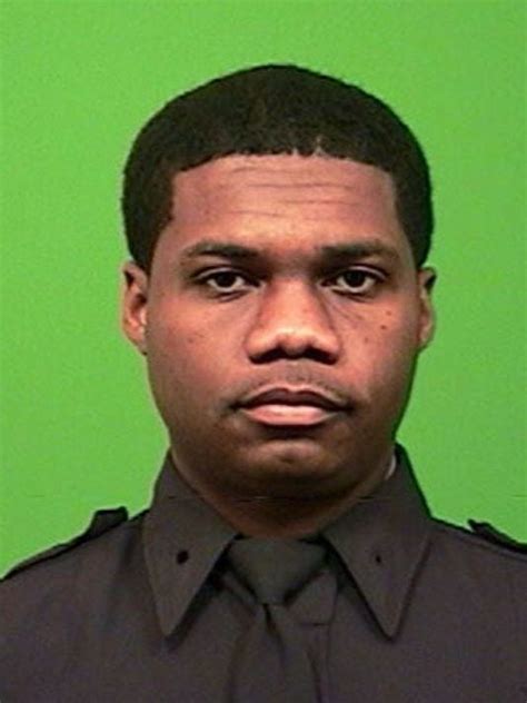 New York Police Officer Shot Killed In East Harlem