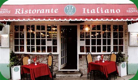 italian restaurants script gods  die