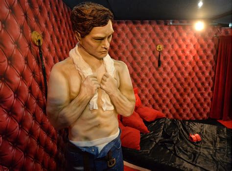Someone Made A Life Sized Christian Grey Out Of Cake E Online