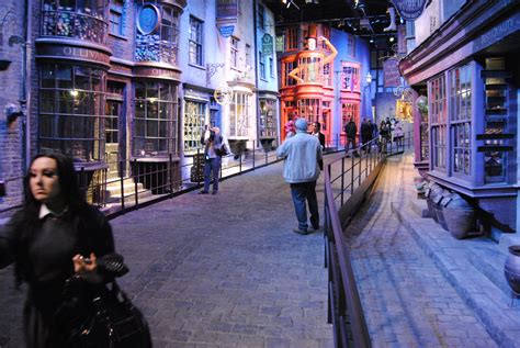 diagon alley diagon alley alley hogwarts