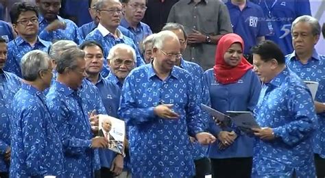 m sian opposition accuses bn of copying ideas from
