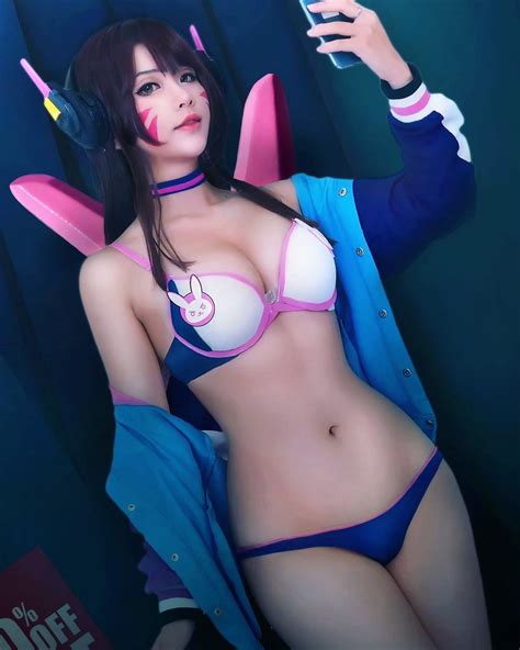 bikini d va cosplay [overwatch] selfie by hana kamikazemonk