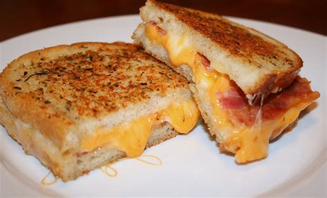 grown  grilled cheese