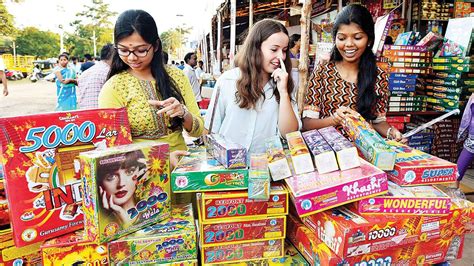 sivakasi  lakh firecrackers industry workers  lose jobs