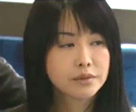 浅井舞香 「ついて来て…」43歳の熟女妻がバスで男を誘惑して浮気sex！ おばちゃん倶楽部