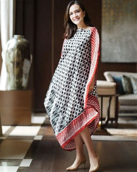 15 Model Batik Gaya Terbaru And Harga Modis And Stylish