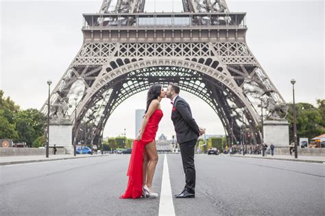 fotoshooting mit fotograf in paris wie aus dem bilderbuch